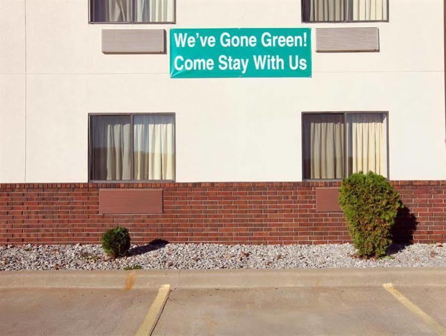 Americas Best Value Inn & Suites Cassville Roaring River Εξωτερικό φωτογραφία