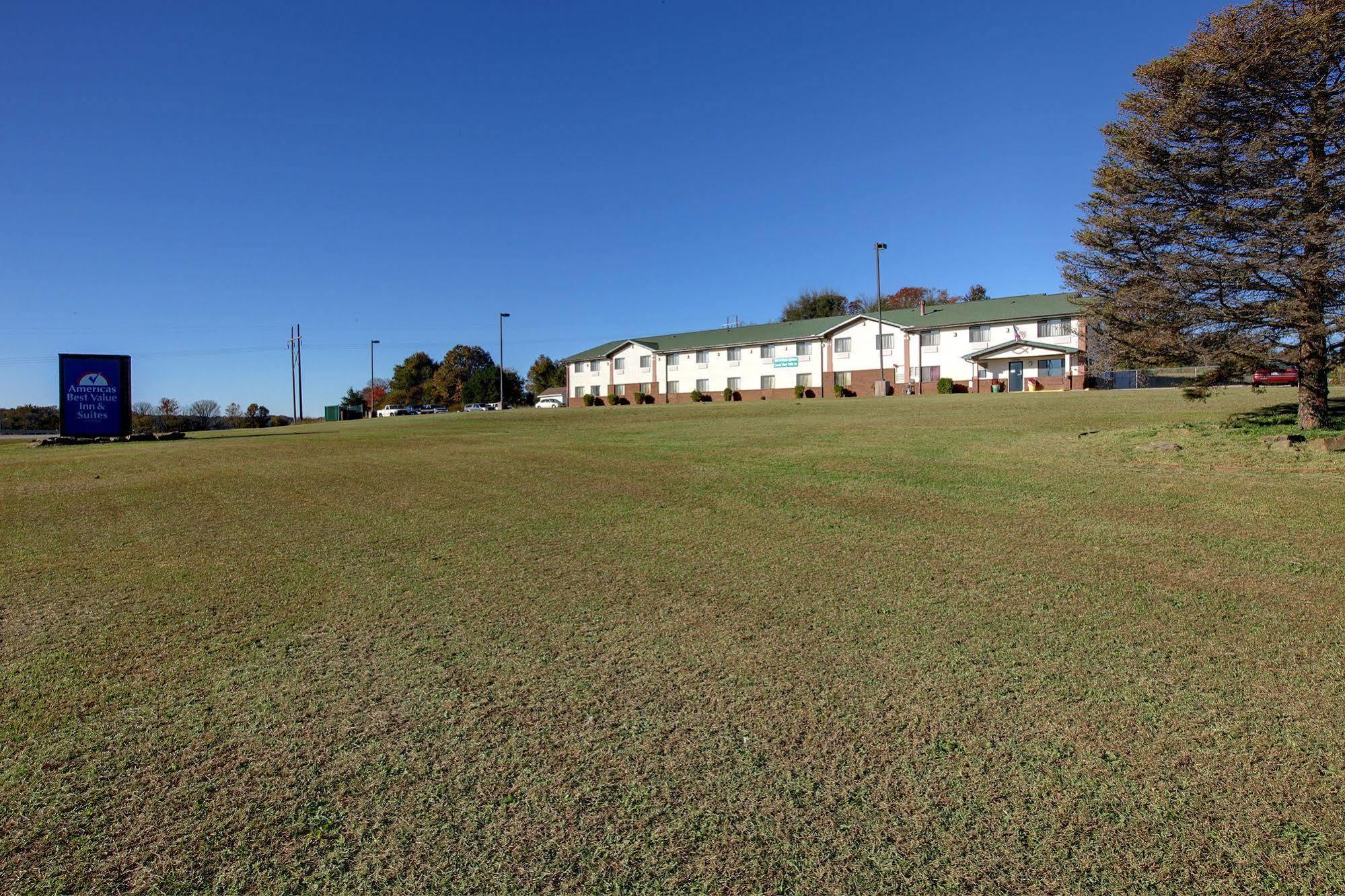 Americas Best Value Inn & Suites Cassville Roaring River Εξωτερικό φωτογραφία